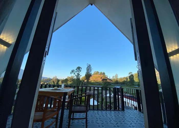 Batur Homestay And Lodge